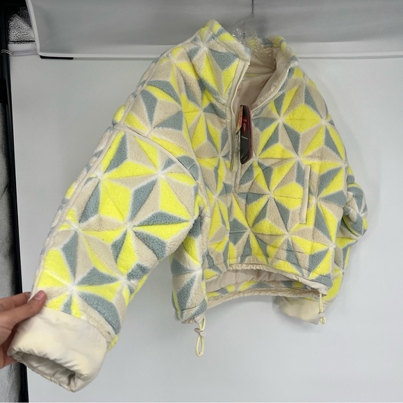 Free People Movement Mountain High Yellow Blue Geometric Print Sherpa Puffer NWT - Picture 3 of 10